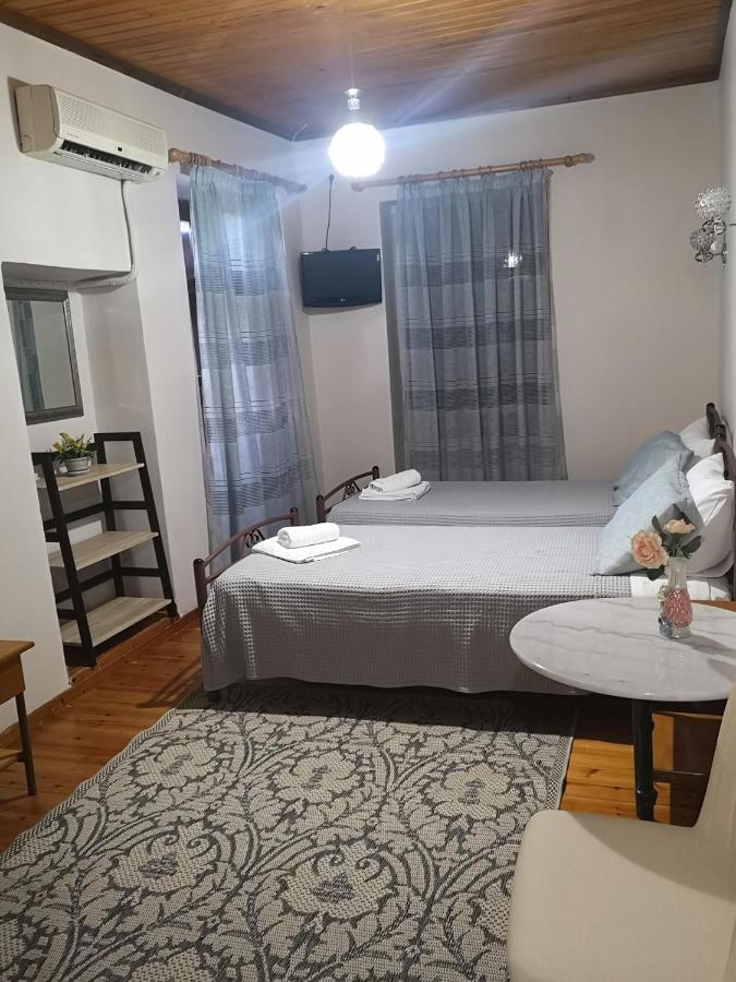 Clio Apartments